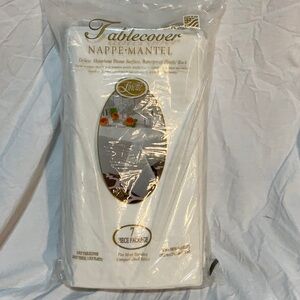 White Tablecovers 7 count